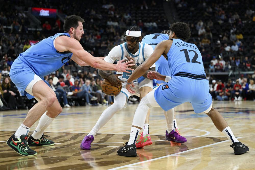 投身冰雪运 投身冰雪运