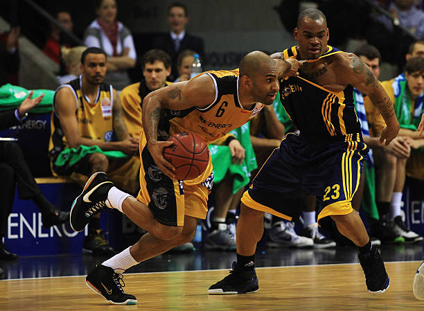 力球员的战 力球员的战