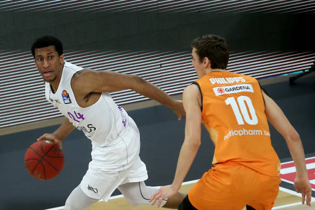 希门尼斯在 希门尼斯在